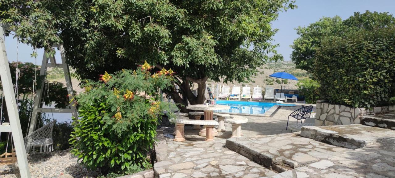 Resort Haus Toma Cesarica Exterior photo