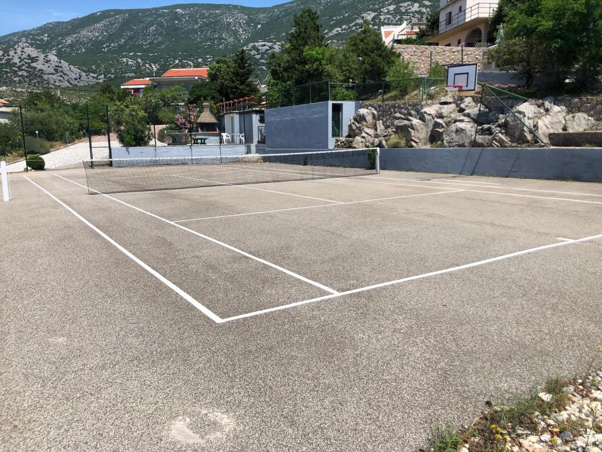 Resort Haus Toma Cesarica Exterior photo