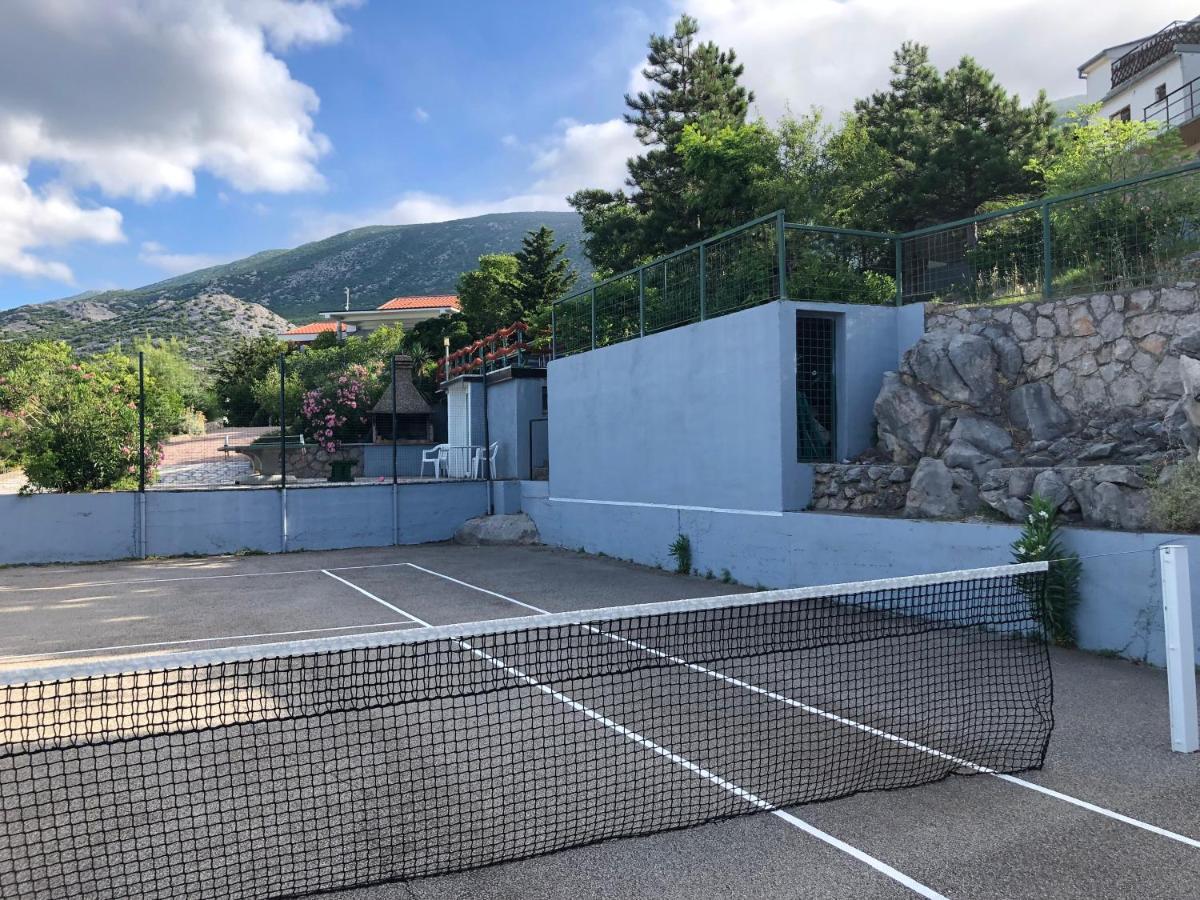 Resort Haus Toma Cesarica Exterior photo